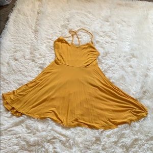 Basic yellow dress